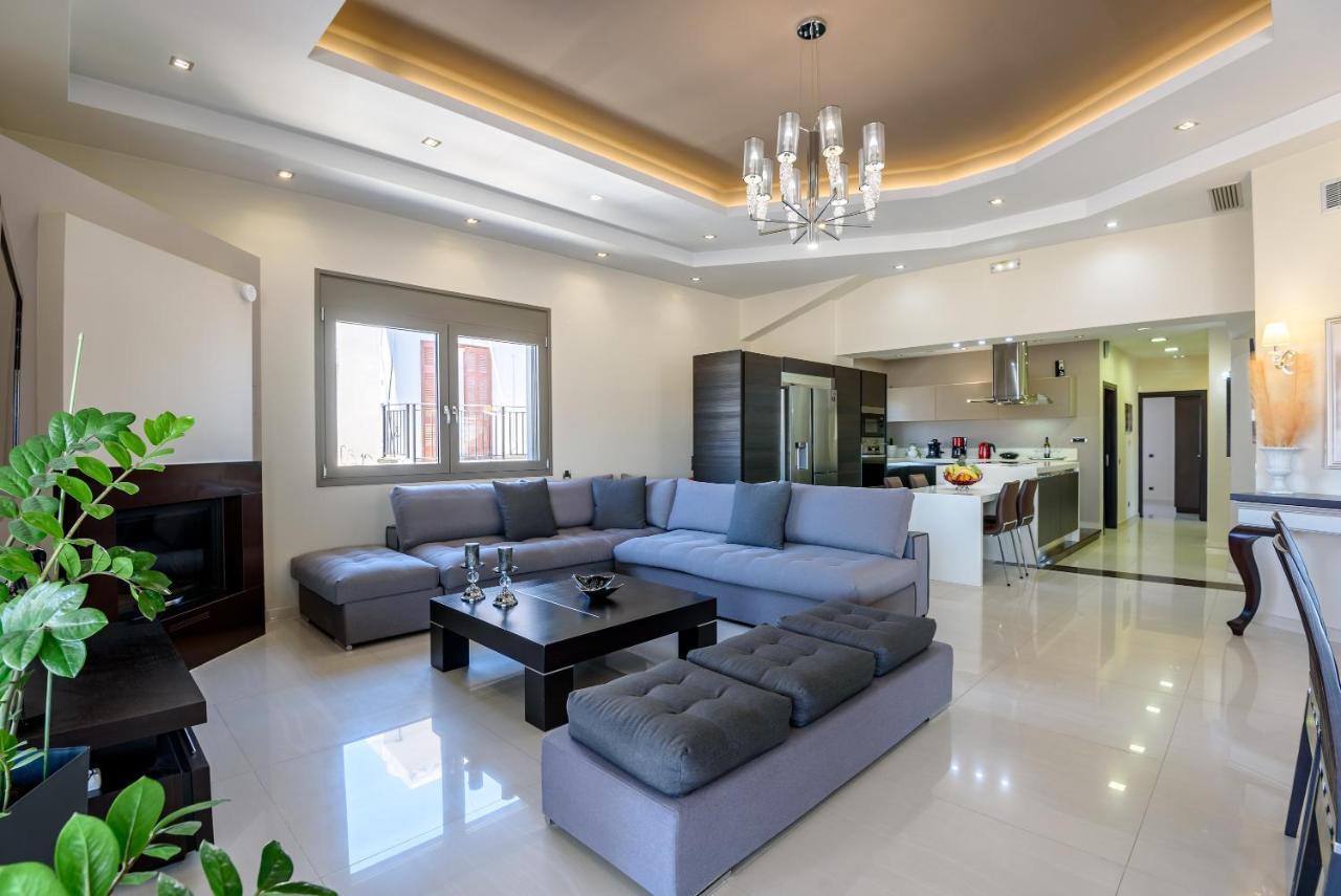 Luxury Villa In City Center With Rooftop Swimming Pool La Canea Exterior foto